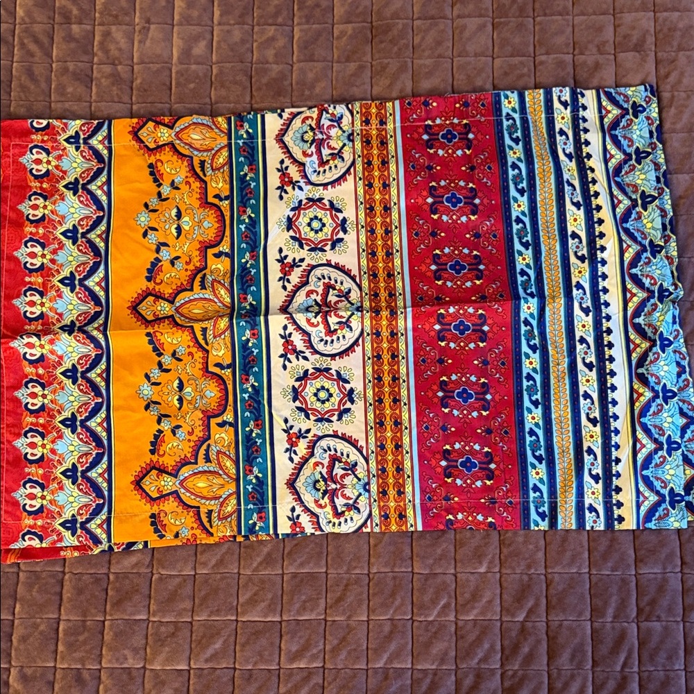 Colorful Bohemian Patterned Queen Sheet + 2 Pillowcases 100% microfiber - Picture 3 of 5